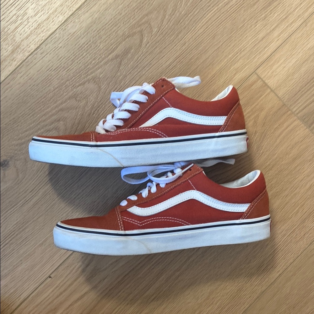 Vans Men's Old Skool Suede Sneakers - Picture 5 of 5